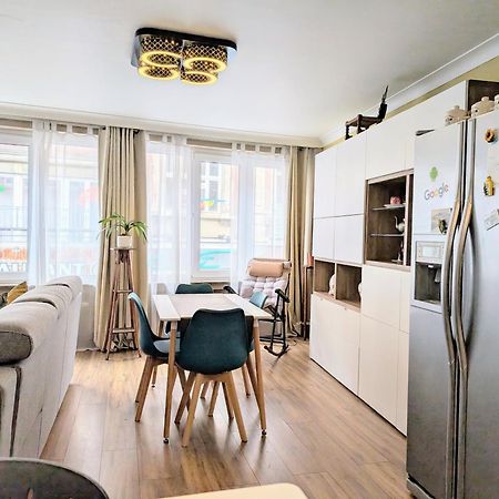 Superbe Appartement Dans Le Centre De Mons - Arivee Autonome Exterior photo